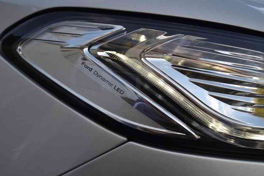Ford Mondeo 2.0 TDCI 110kW Business Edition LED Dynamic face - foto 13