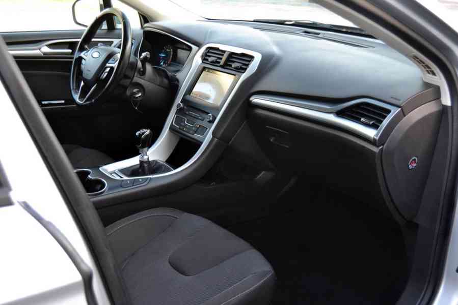Ford Mondeo 2.0 TDCI 110kW Business Edition LED Dynamic face - foto 11