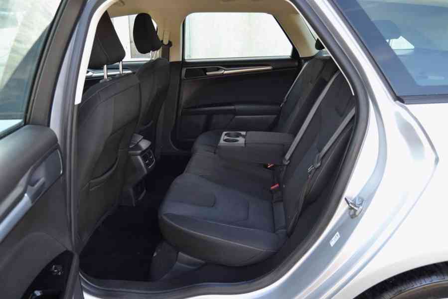 Ford Mondeo 2.0 TDCI 110kW Business Edition LED Dynamic face - foto 8