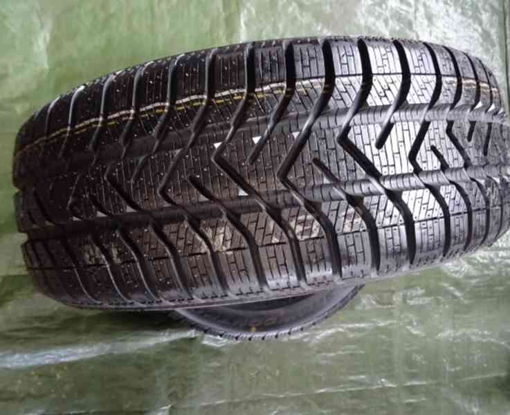 Zimní pneu 15" Pirelli Snowcontrol - foto 2
