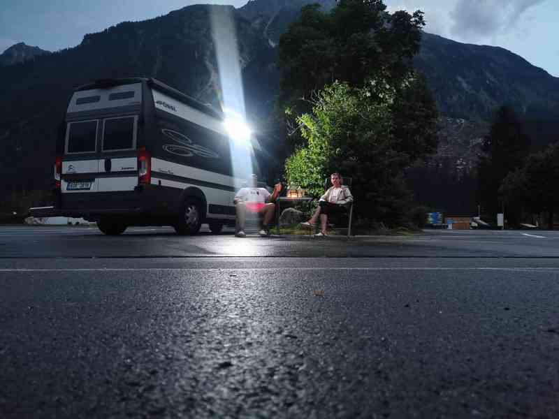 vestavba obytná dodávka karavan - foto 4