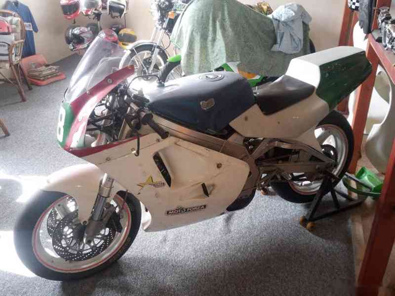 Suzuki RGV 250 - foto 4