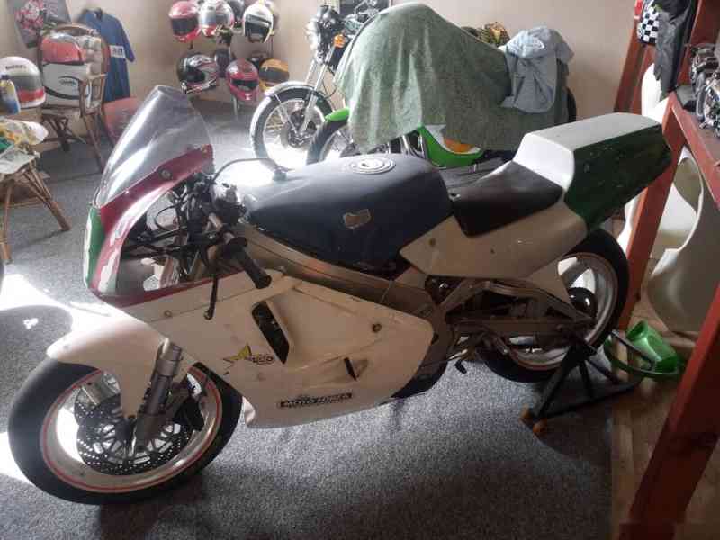 Suzuki RGV 250 - foto 3