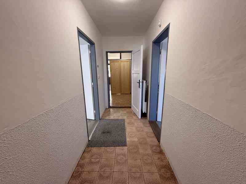 PRONÁJEM RODINNÉHO DOMU 4+1 O CP 201 M2 V OBCI ČEBÍN  - foto 9