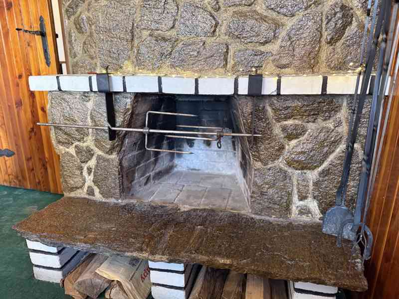 PRONÁJEM RODINNÉHO DOMU 4+1 O CP 201 M2 V OBCI ČEBÍN  - foto 16