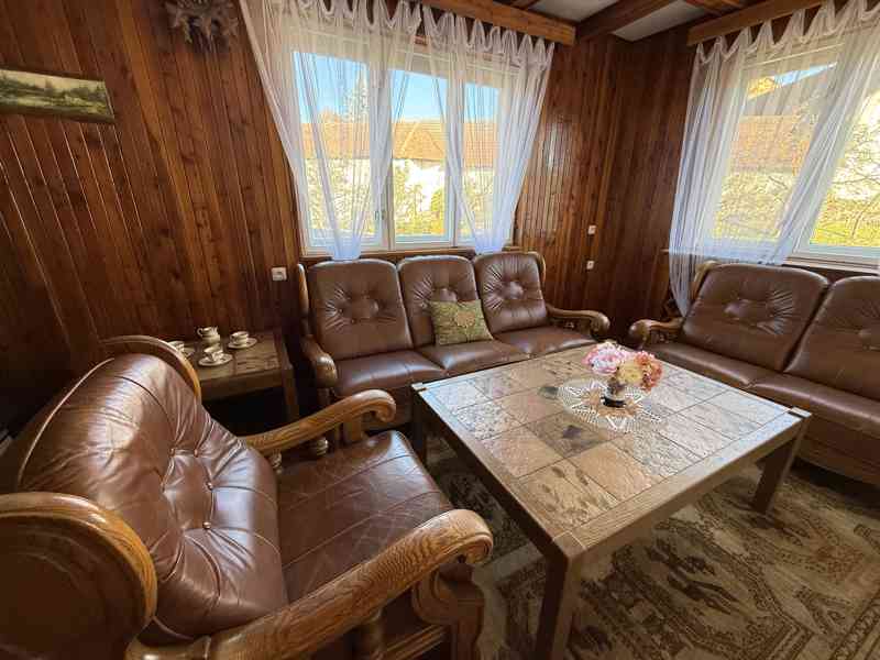 PRONÁJEM RODINNÉHO DOMU 4+1 O CP 201 M2 V OBCI ČEBÍN  - foto 14