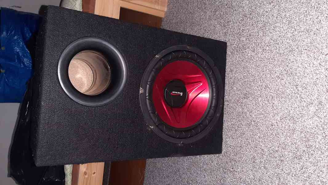 Subwoofer do auta Star Bass B300-7