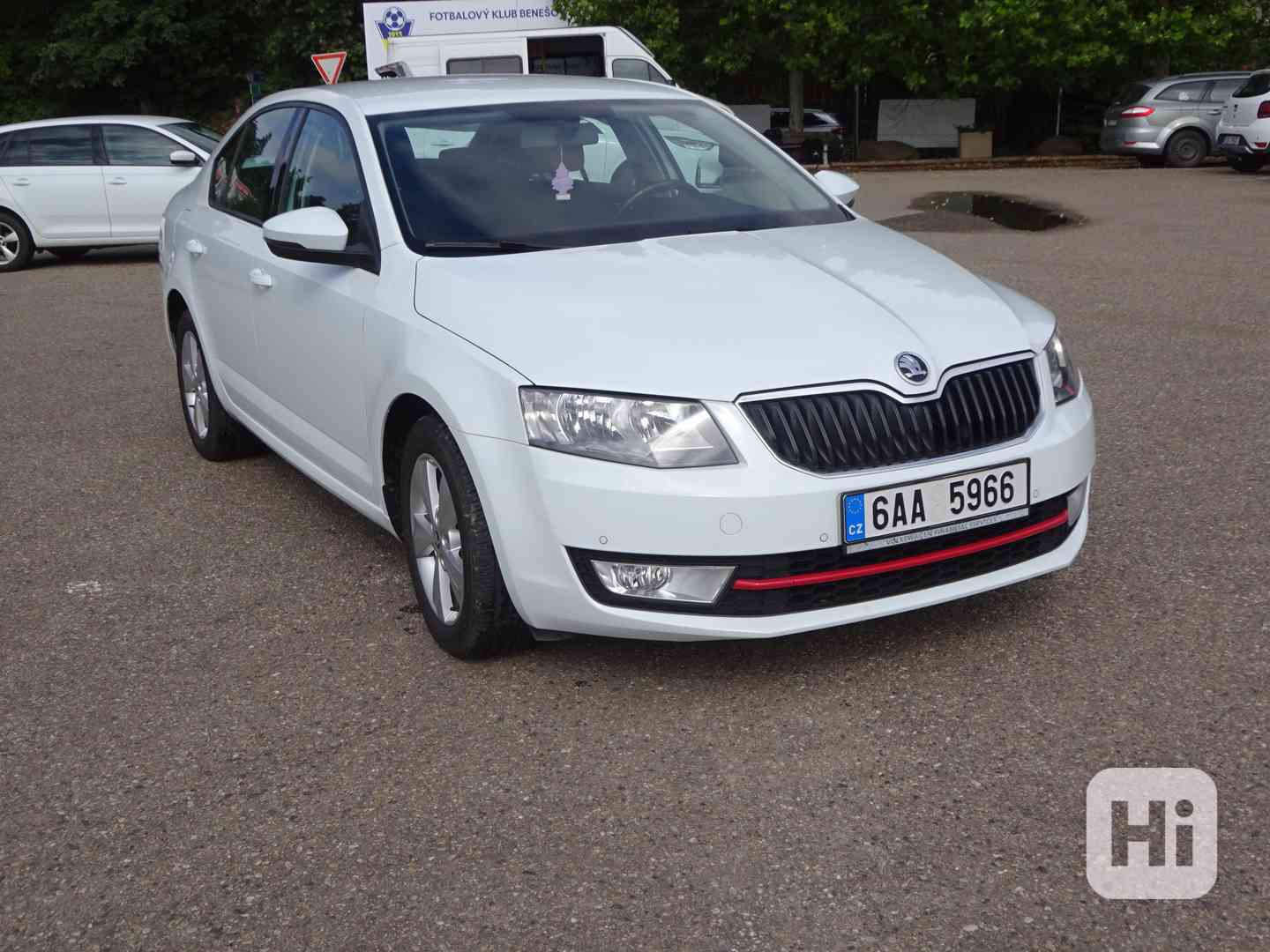 Škoda Octavia 1,6 TDi (81 kw) po rozvodech - foto 1
