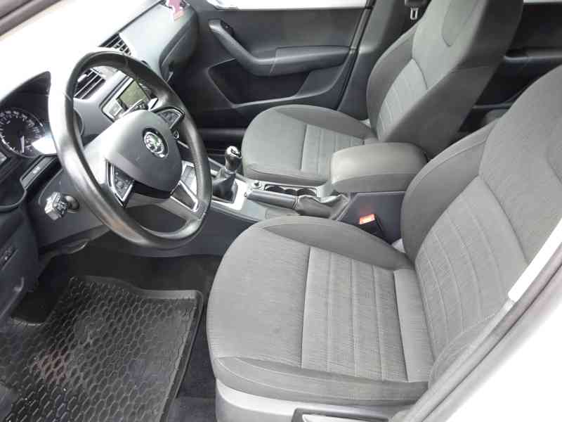 Škoda Octavia 1,6 TDi (81 kw) po rozvodech - foto 15
