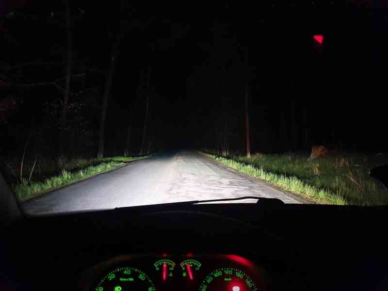 Bi-xenon sada - Škoda Fabia 1 - foto 4