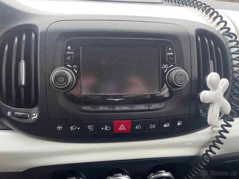 Fiat 500L TwinAir CNG/benzín, 2014, 62 k - foto 7