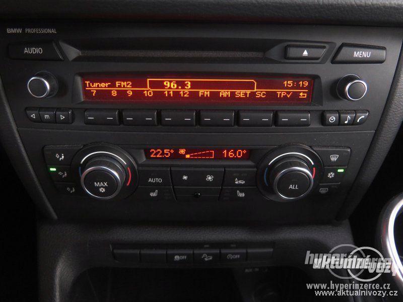 BMW X1 2.0, nafta, rok 2011 - foto 2