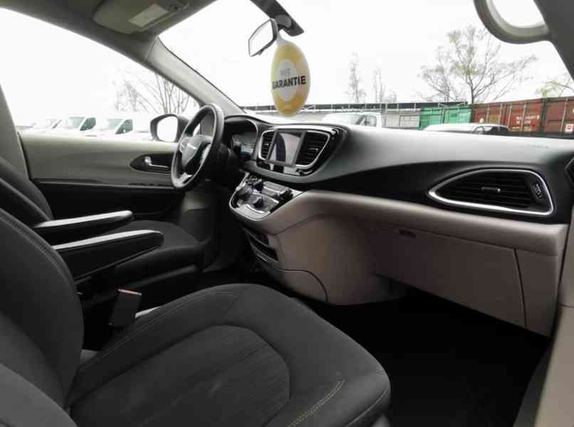 Chrysler Pacifica 3.6i V6 benzín 214kw - foto 8