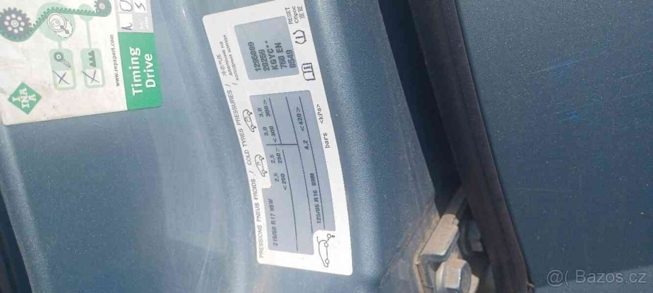 Peugeot 5008 1,6 - foto 4