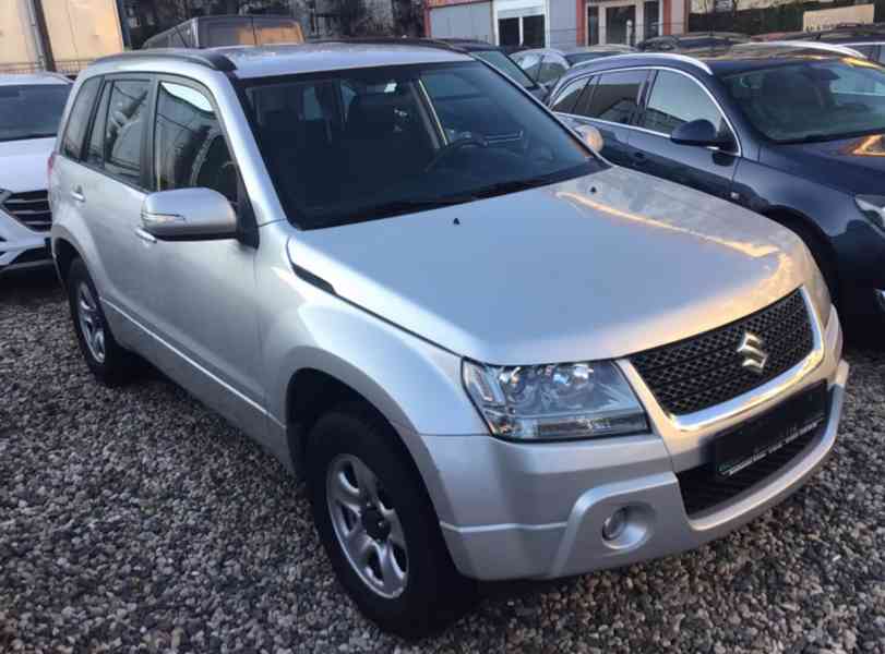 Suzuki Grand Vitara 2.0i Comfort benzín 103kw - foto 1
