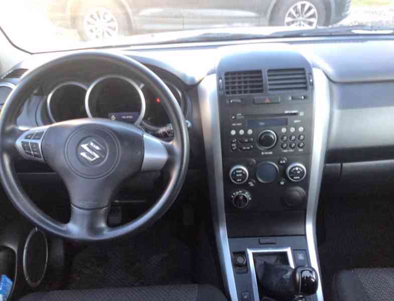 Suzuki Grand Vitara 2.0i Comfort benzín 103kw - foto 6