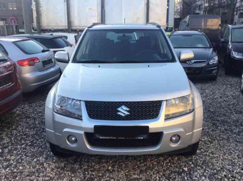 Suzuki Grand Vitara 2.0i Comfort benzín 103kw - foto 3