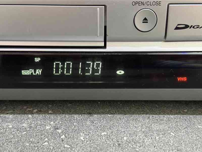 Combo rekordér Panasonic DMR-EZ45V s HDMI - foto 4