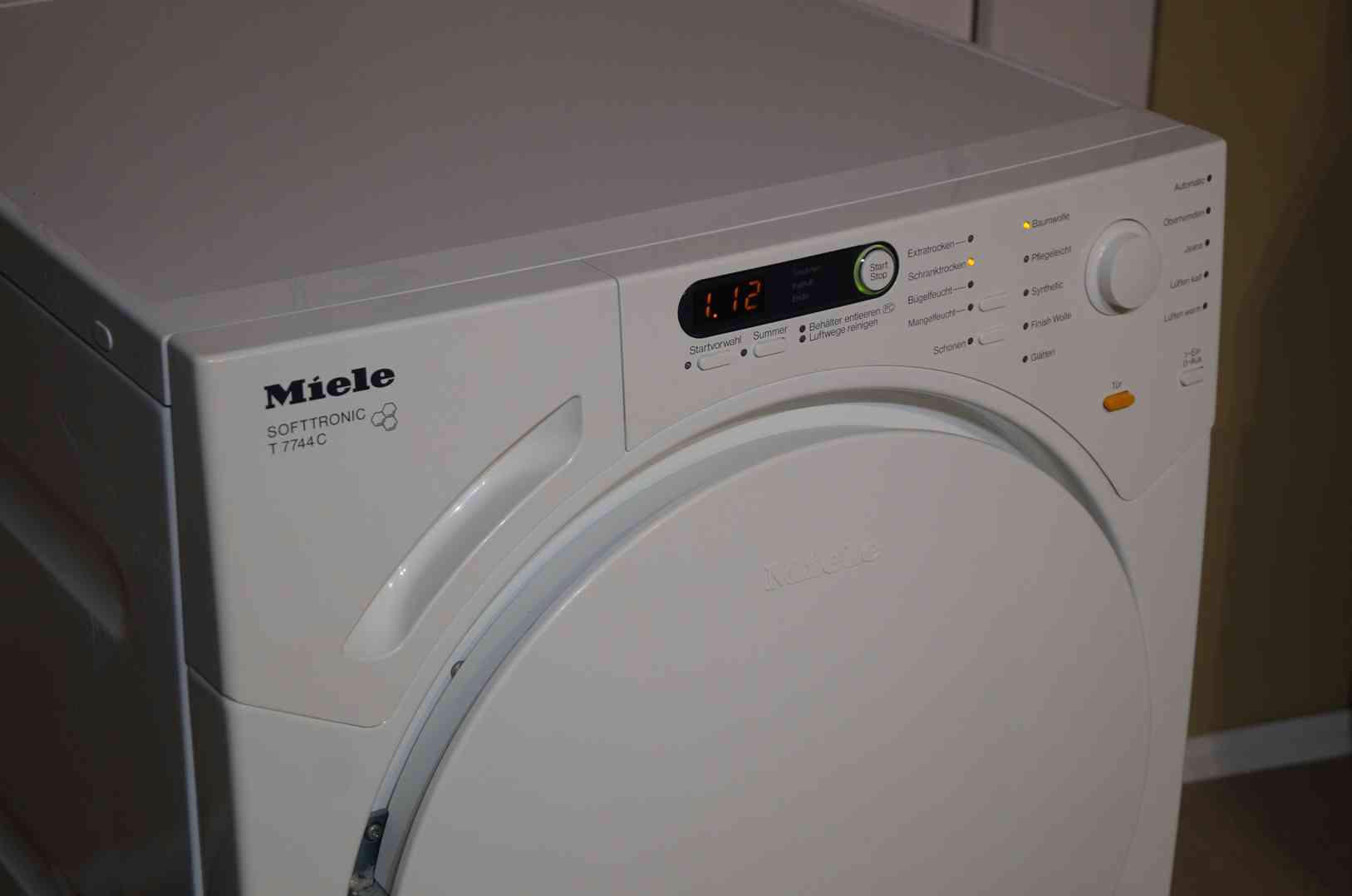 Sušička Miele softtronic T 7644 C kondenzační na 7 kg bazar
