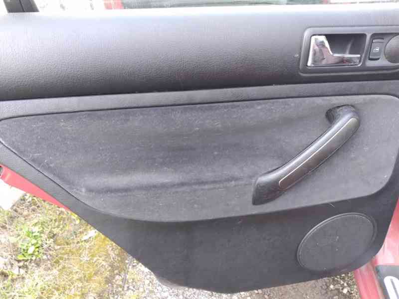 VOLKSWAGEN BORA 1.9 TDI 66kW - foto 21