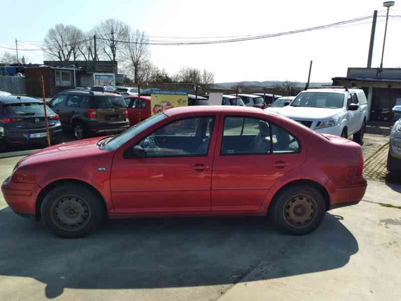 VOLKSWAGEN BORA 1.9 TDI 66kW - foto 4