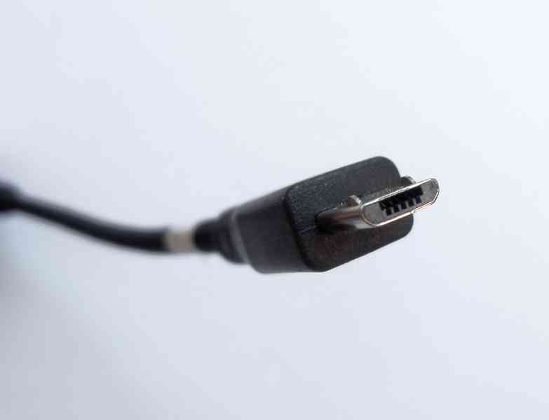 Kabel – redukce USB - USB mini. Délka 16 cm, nový - foto 5