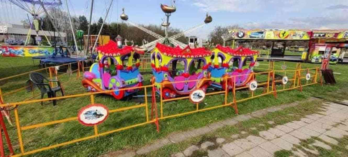 KOLOTOČ detský vláčik/train ride - foto 7