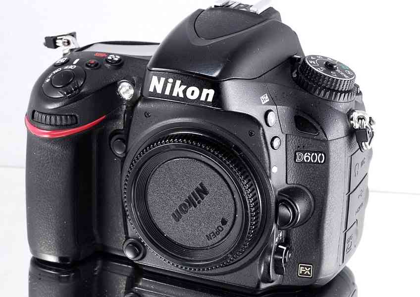 Nikon D600 *Full-frame*24MPix *Full HDV*43000 Exp - foto 4