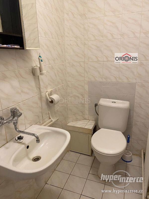 Exkluzivní prodej zemědělské usedlosti s rybníkem, rodinným domem, stodola, garáž, Zelená u Málkova - foto 8