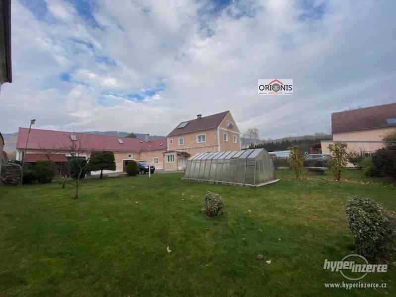 Exkluzivní prodej zemědělské usedlosti s rybníkem, rodinným domem, stodola, garáž, Zelená u Málkova - foto 28