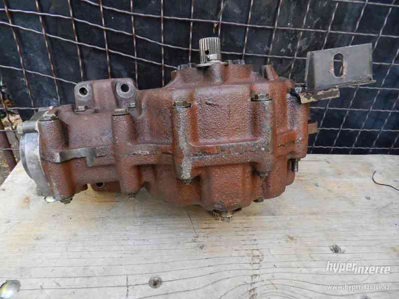 přední diferenciál litina - Aro 10 - foto 6