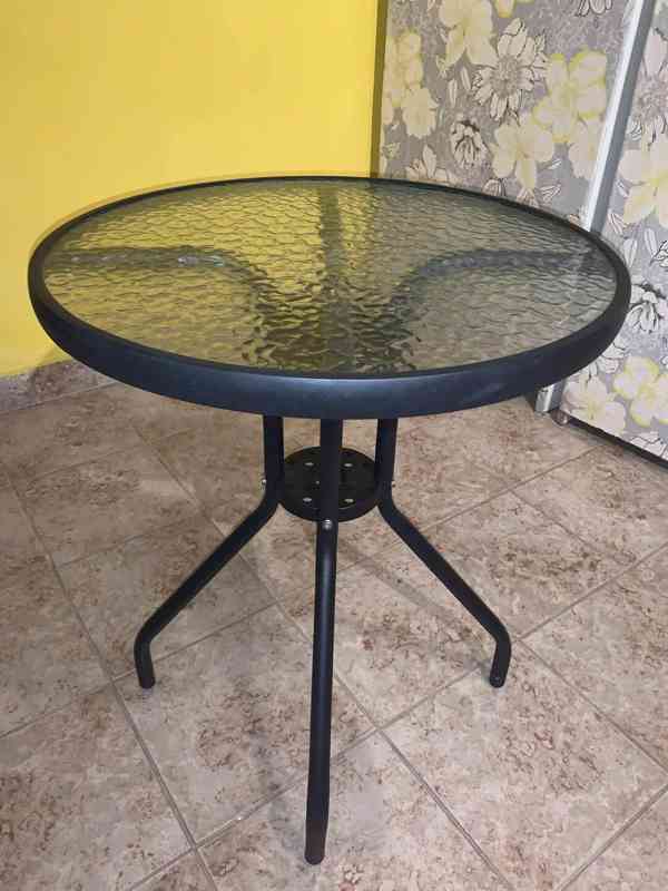 Půlkruhový psací / konferenční stůl – Olomouc - foto 4