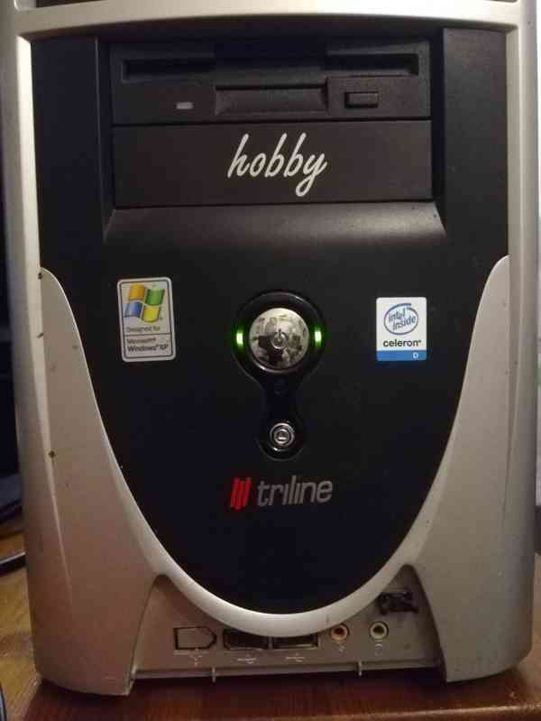 Stolní počítač Asus Midi Triline Hobby/PC-31 - foto 2
