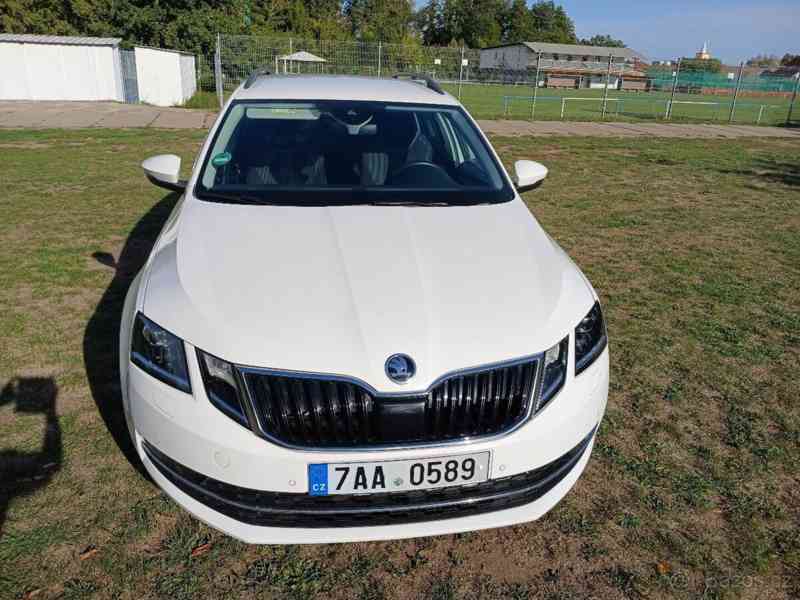 Škoda Octavia 1,6 - foto 1