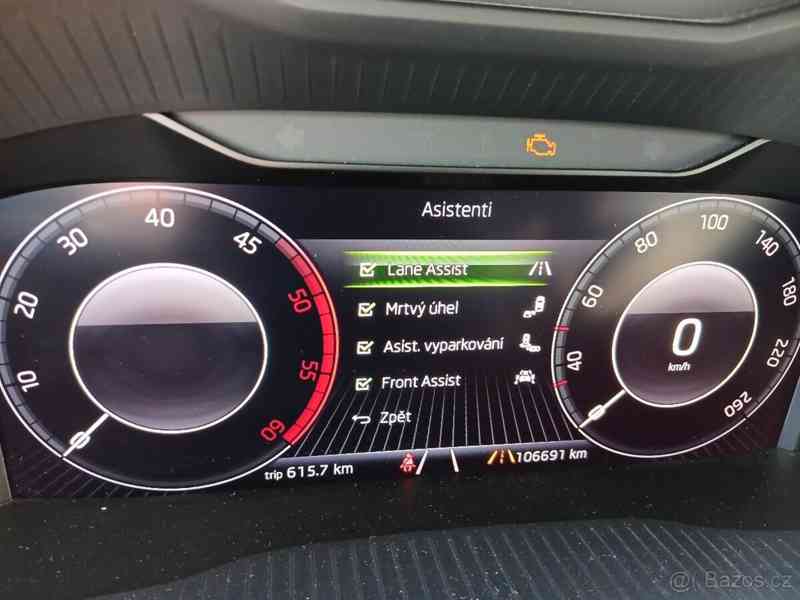 Škoda Octavia 1,6 - foto 14