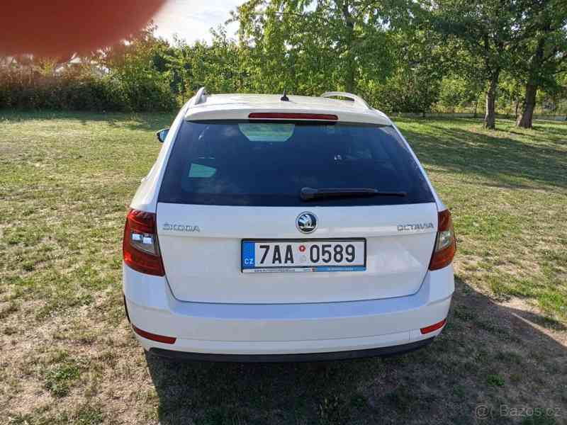 Škoda Octavia 1,6 - foto 3