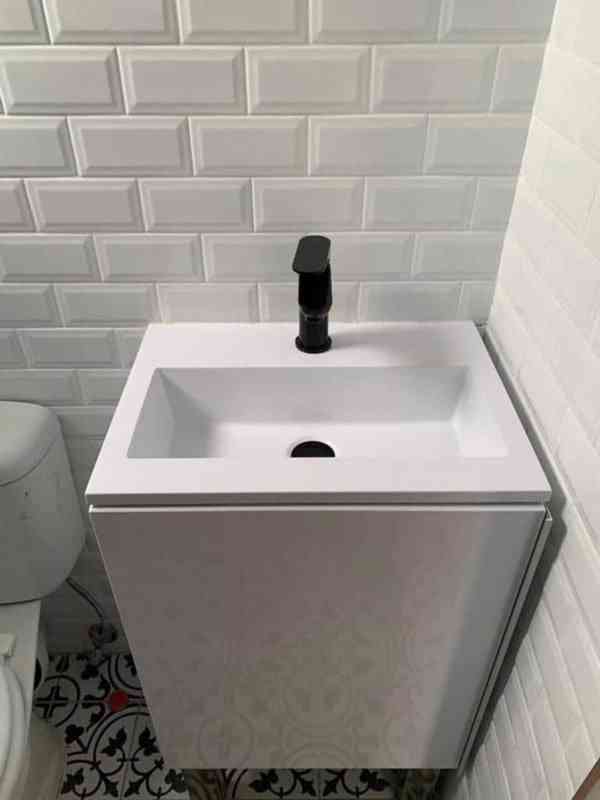 Mobilní kancelářský kontejner 40 x 8 stop, izolovaný - foto 4