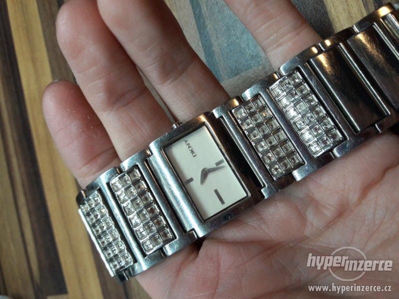 Originál luxusní hodinky DKNY - foto 5
