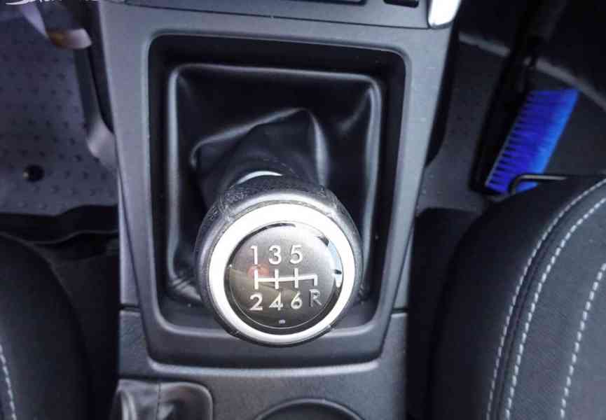 Subaru Forester 2.0 D 4x4 r.v.2013 (108 kw) 2.Maj.serviska - foto 15