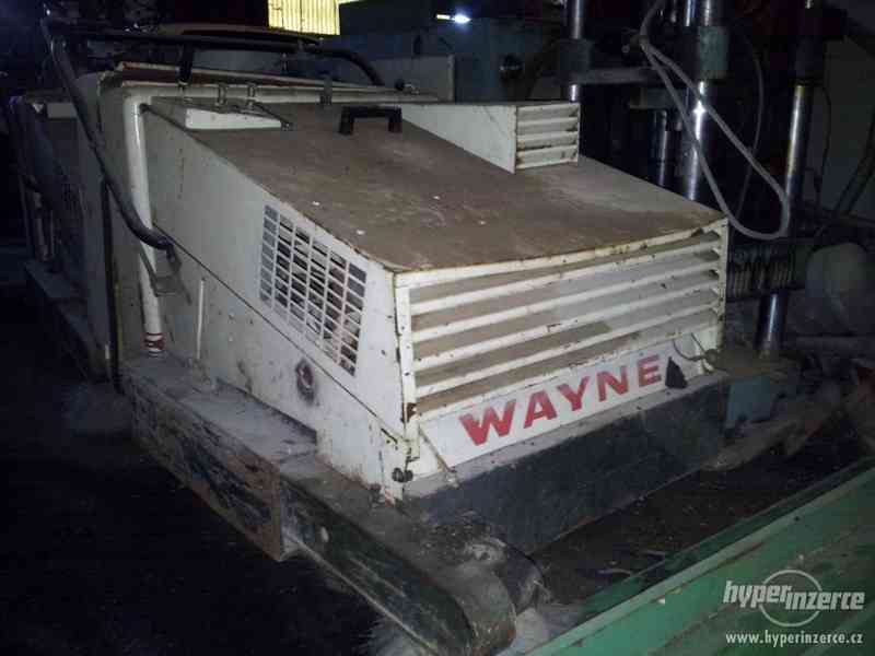 Zametací stroj Wayne - foto 2