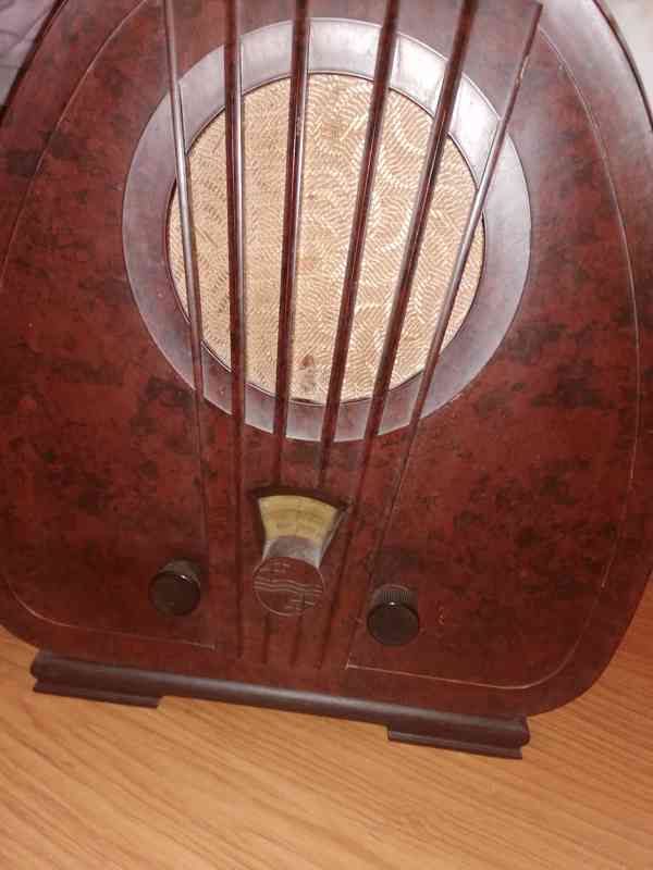 Staré Rádio Philips 834A Funkční, hraje a je kompletní  - foto 2
