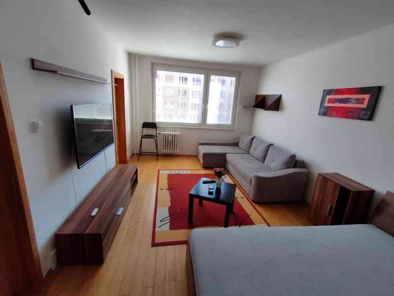 🟢K PRONÁJMU – zařízený byt 1+1 (30 m²), Praha 10 – Hostivař - foto 9