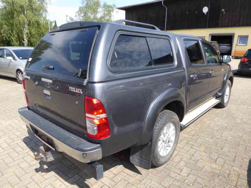 Toyota Hilux 3,0 D4-D 4x4 Aut. 126kw - foto 11