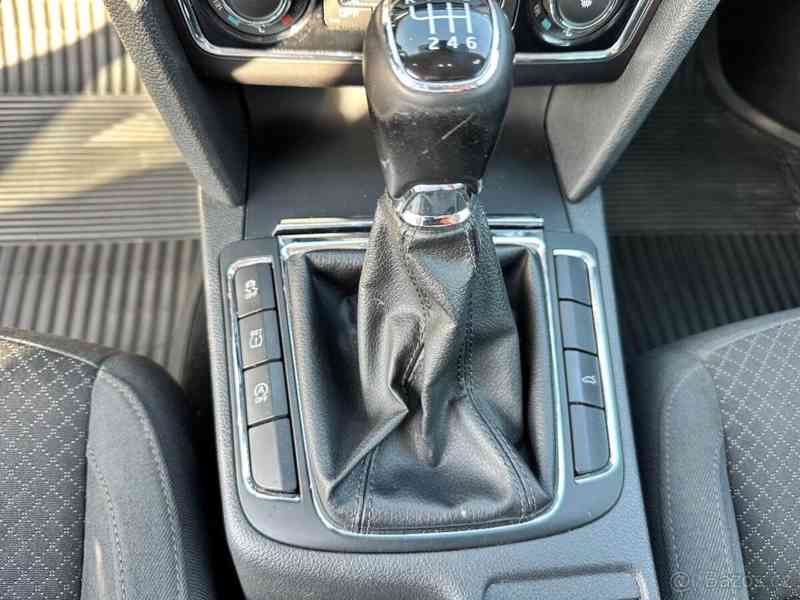 Škoda Superb 2,0   II Facelift TDI 103 kW Eleg. - foto 14