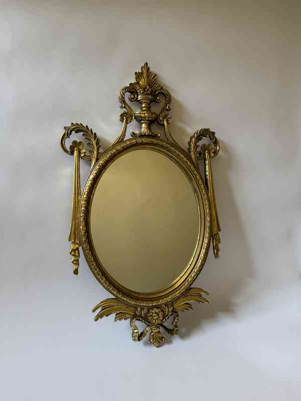 Zrcadlo ovál - zlatý zdobený rám