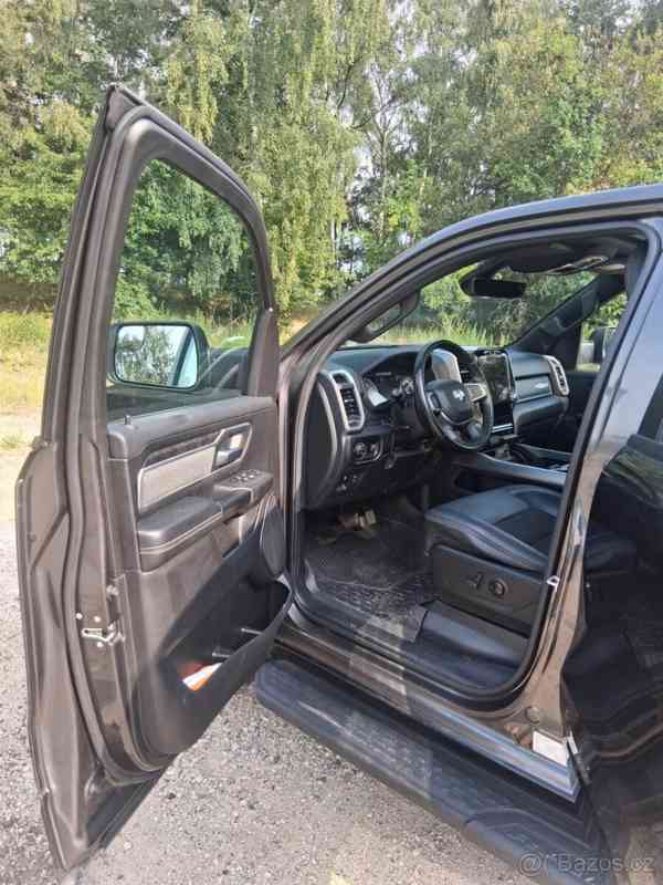 Dodge RAM 1500 5,7   1500 Big Horn BackCountry - foto 7