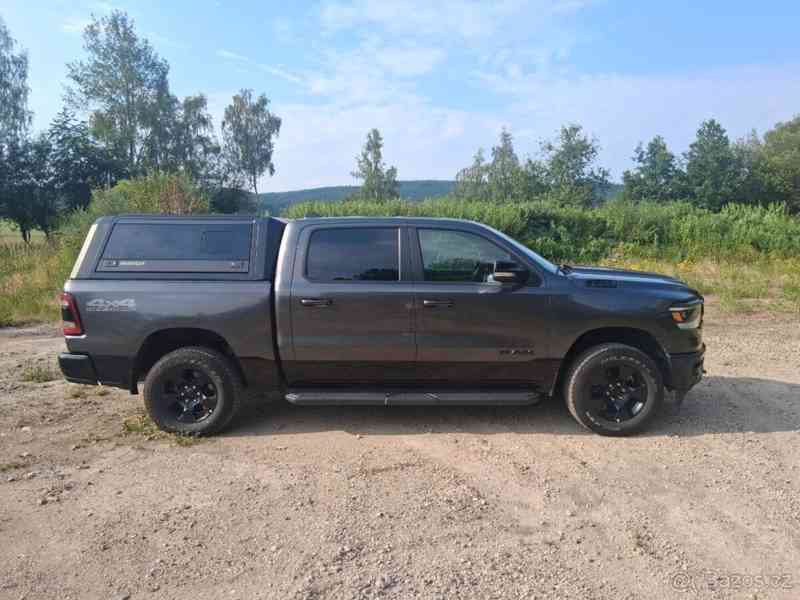 Dodge RAM 1500 5,7   1500 Big Horn BackCountry - foto 4