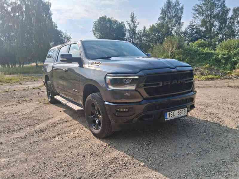 Dodge RAM 1500 5,7   1500 Big Horn BackCountry - foto 1