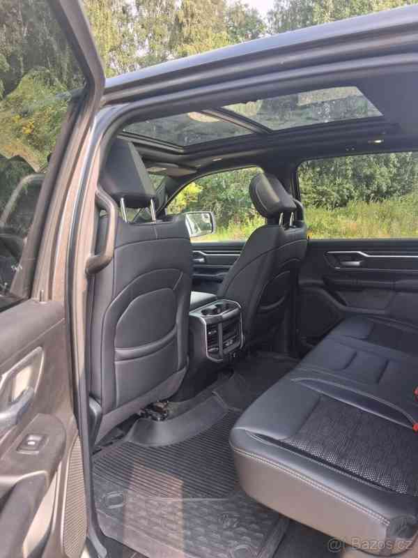 Dodge RAM 1500 5,7   1500 Big Horn BackCountry - foto 10