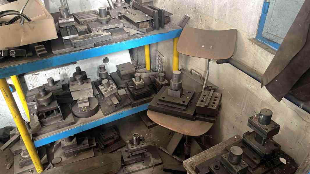 Použitý excentrický lis LEN 63 C, r. v. 1988 - foto 6